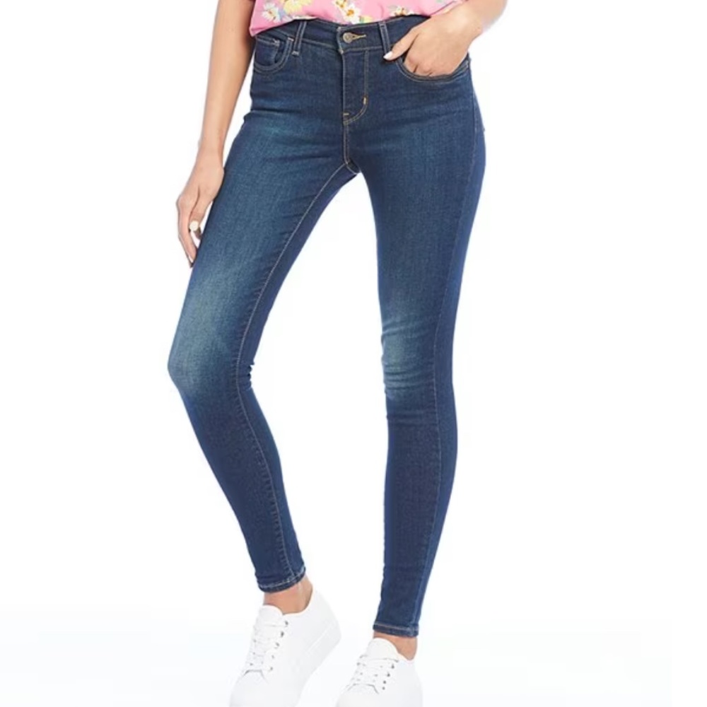 Levi's 710 Super Skinny Jeans